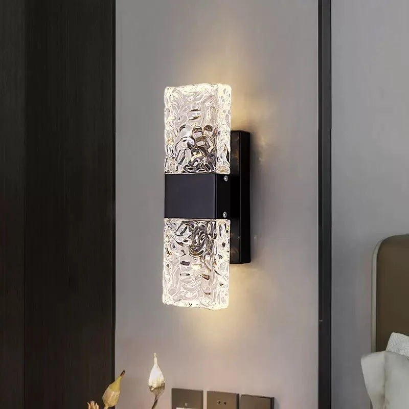 CRYSTAL WALL LIGHT image 2