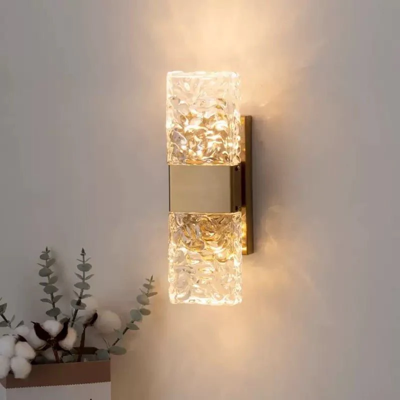 CRYSTAL WALL LIGHT