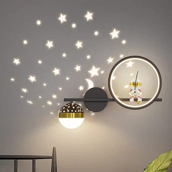 KIDS ROOM WALL LIGHT